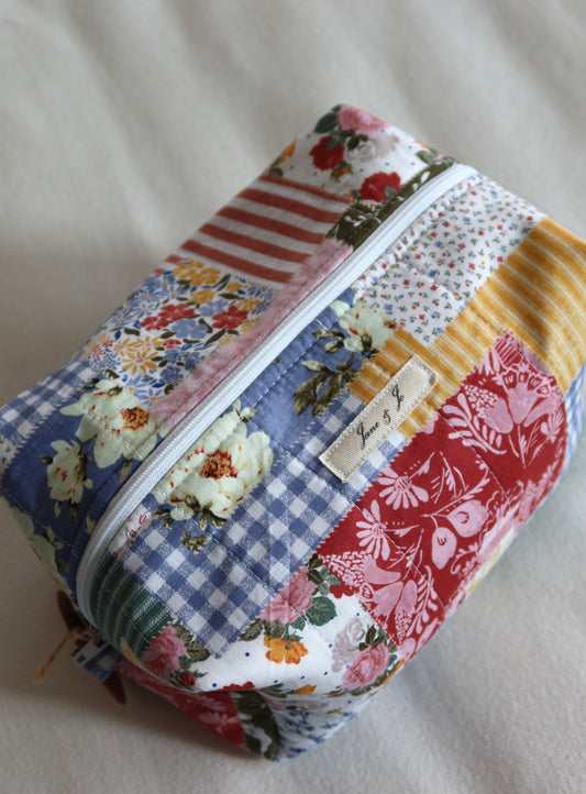 Patchy Boxy Makeup Bag