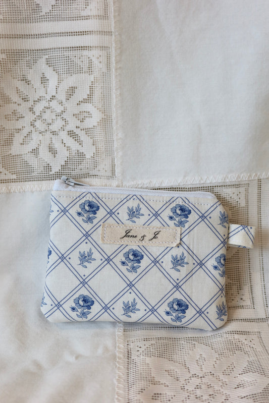 Dutch Rose Keychain + Wallet Combo