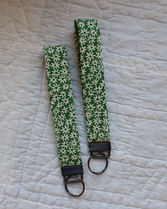 Green Daisy Keychain Wristlet